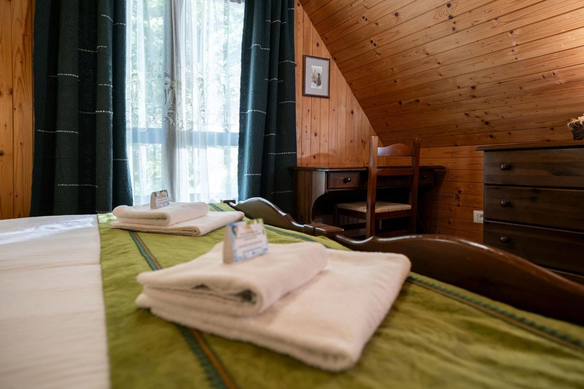 Pristava Lepena Village Exteriér fotografie
