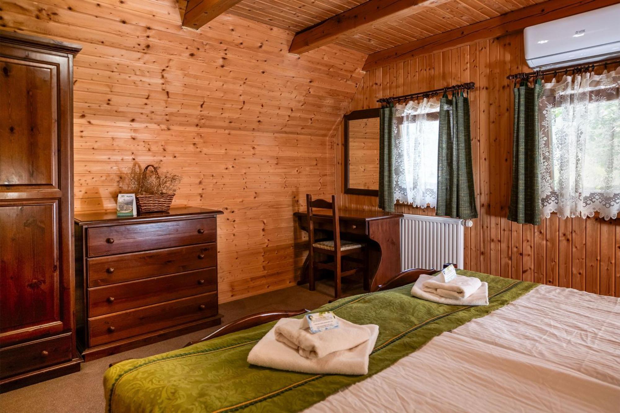 Pristava Lepena Village Exteriér fotografie